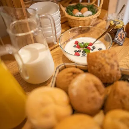 Gaestehaus Am Stadttor 3*