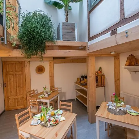 Gaestehaus Am Stadttor 3*