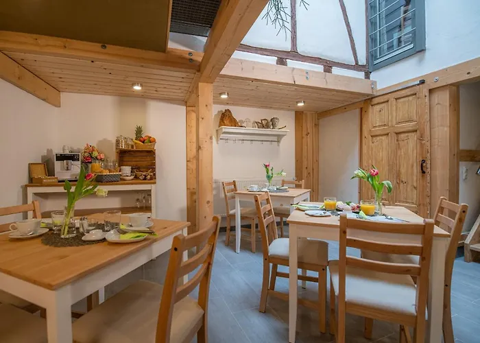 Gaestehaus Am Stadttor Πανσιόν Νάουμπουργκ